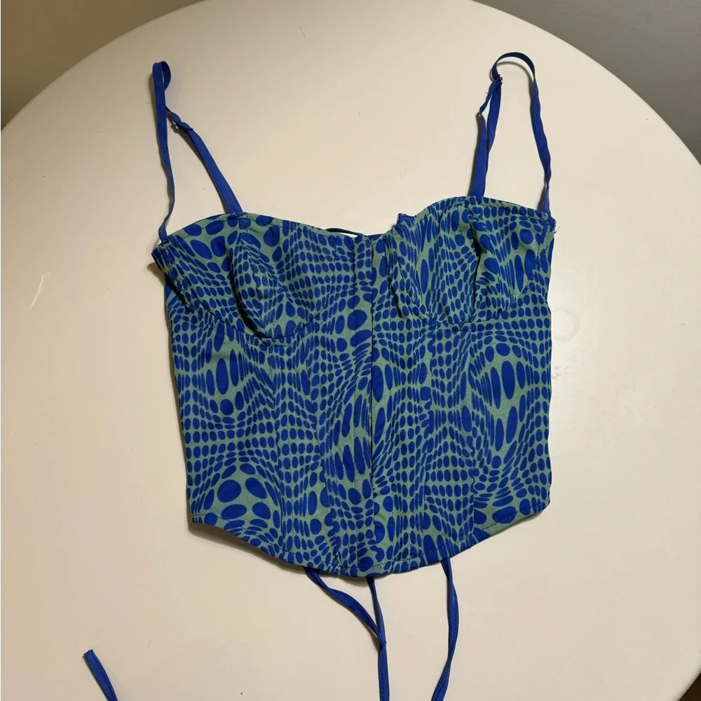 Blue top - Picture 4 of 7